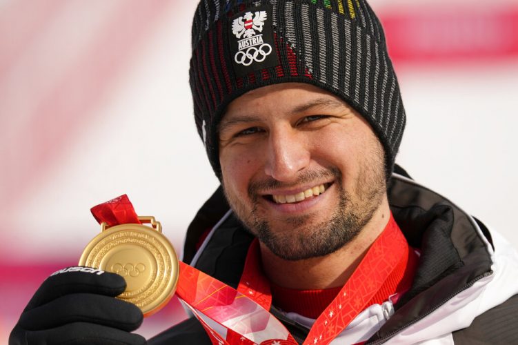 Strolz emulates father by winning Olympic gold in combined